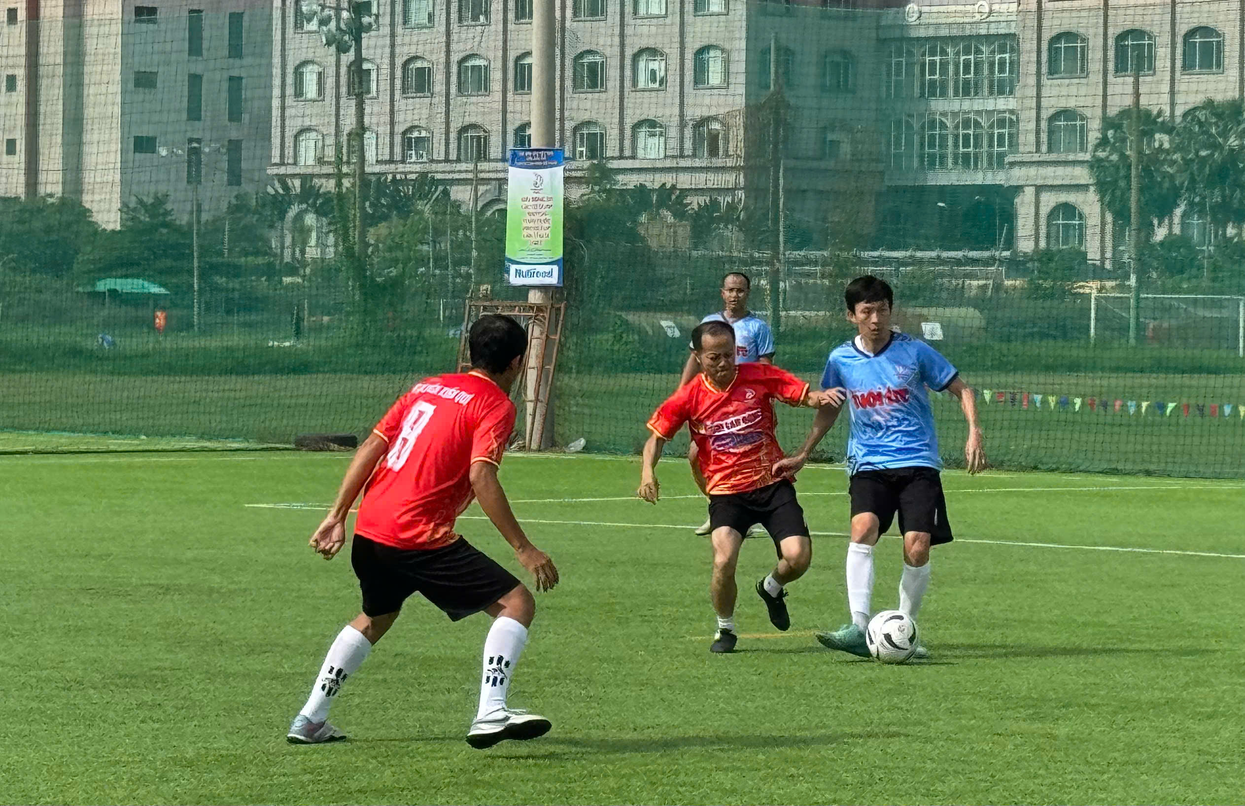 Press Cup 2025: B&aacute;o Người Lao Động gi&agrave;nh v&eacute; dự b&aacute;n kết- Ảnh 1.
