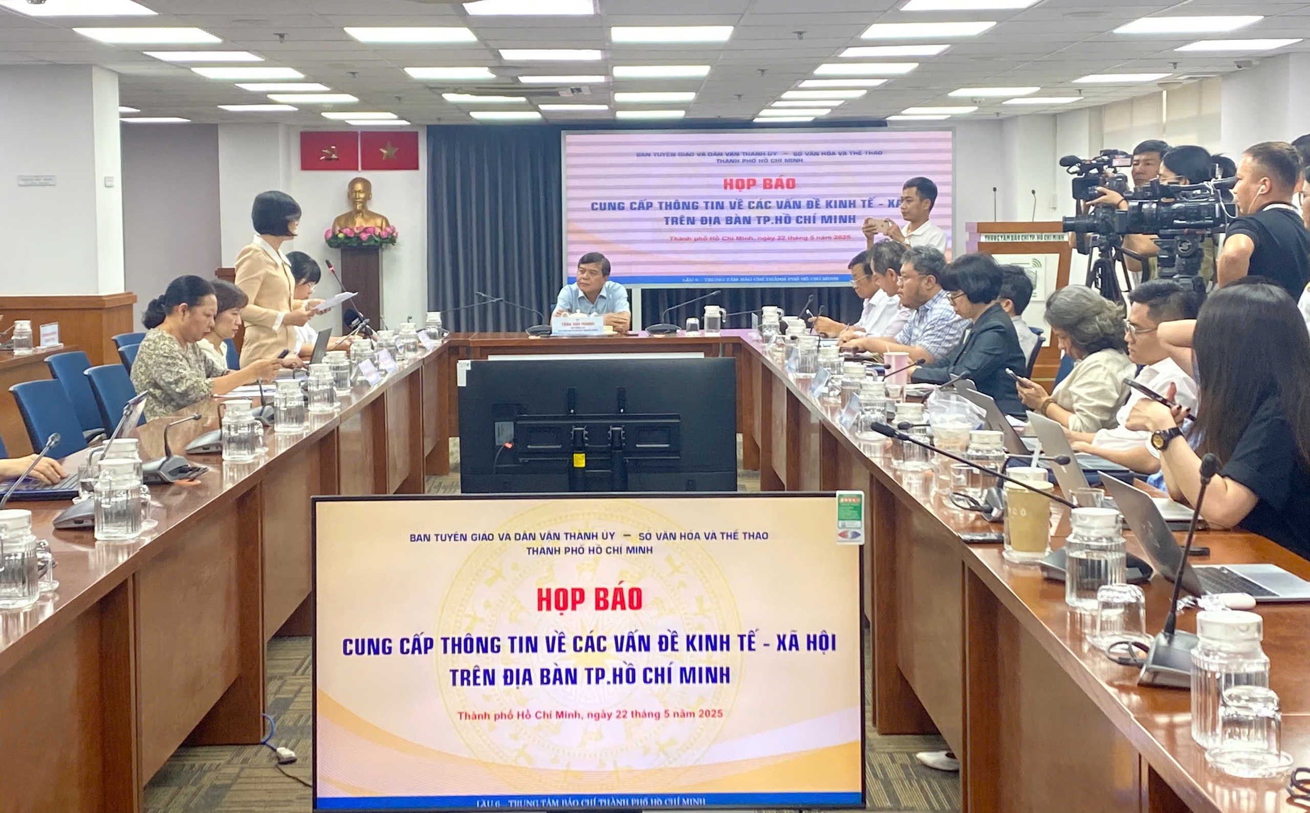TP HCM "v&agrave;o cuộc" vụ TikToker V&otilde; H&agrave; Linh b&aacute;n h&agrave;ng ph&aacute; gi&aacute; - Ảnh 1.