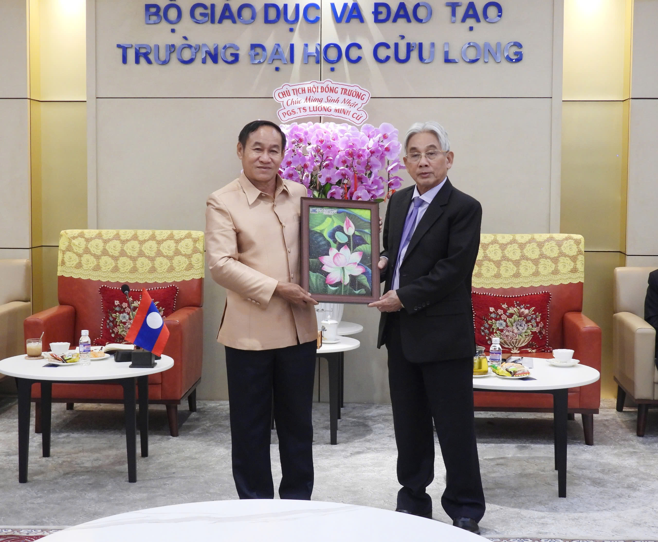 Trường ĐH Cửu Long hợp tác đào tạo nguồn nhân lực cho tỉnh Champasak- Ảnh 5.