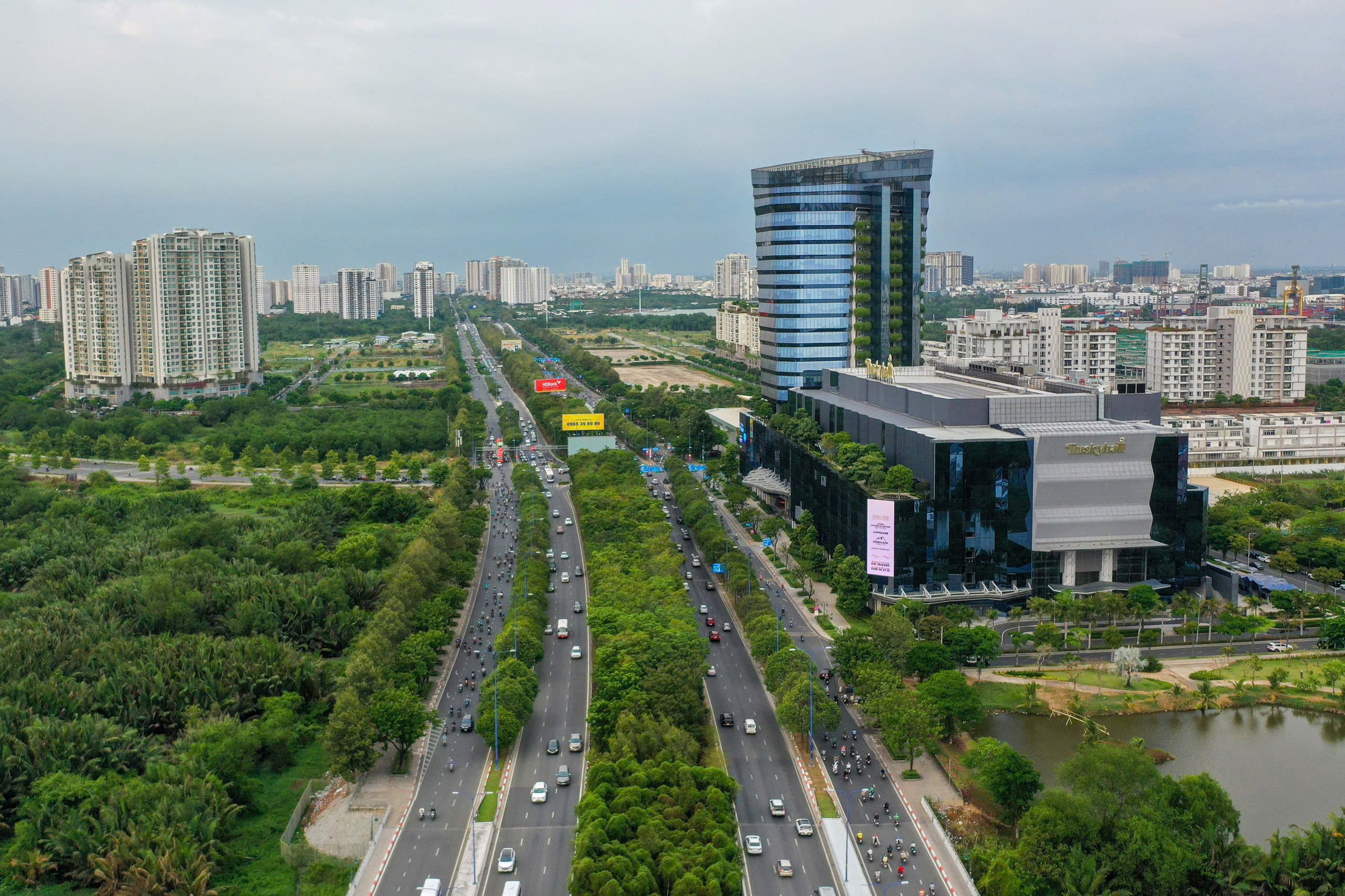 Đường chưa xong, Thủ Thi&ecirc;m vẫn &ldquo;g&atilde;y kh&uacute;c&rdquo; sau 1 thập kỷ - Ảnh 5.