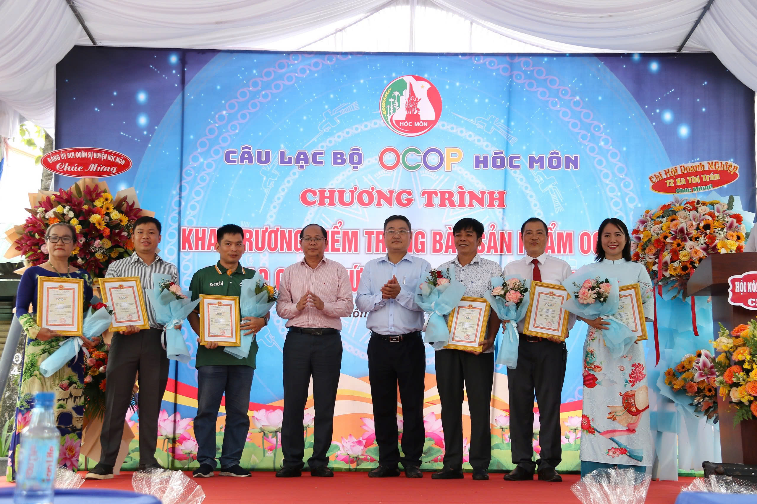 H&oacute;c M&ocirc;n tr&igrave;nh l&agrave;ng loạt đặc sản mới - Ảnh 3.