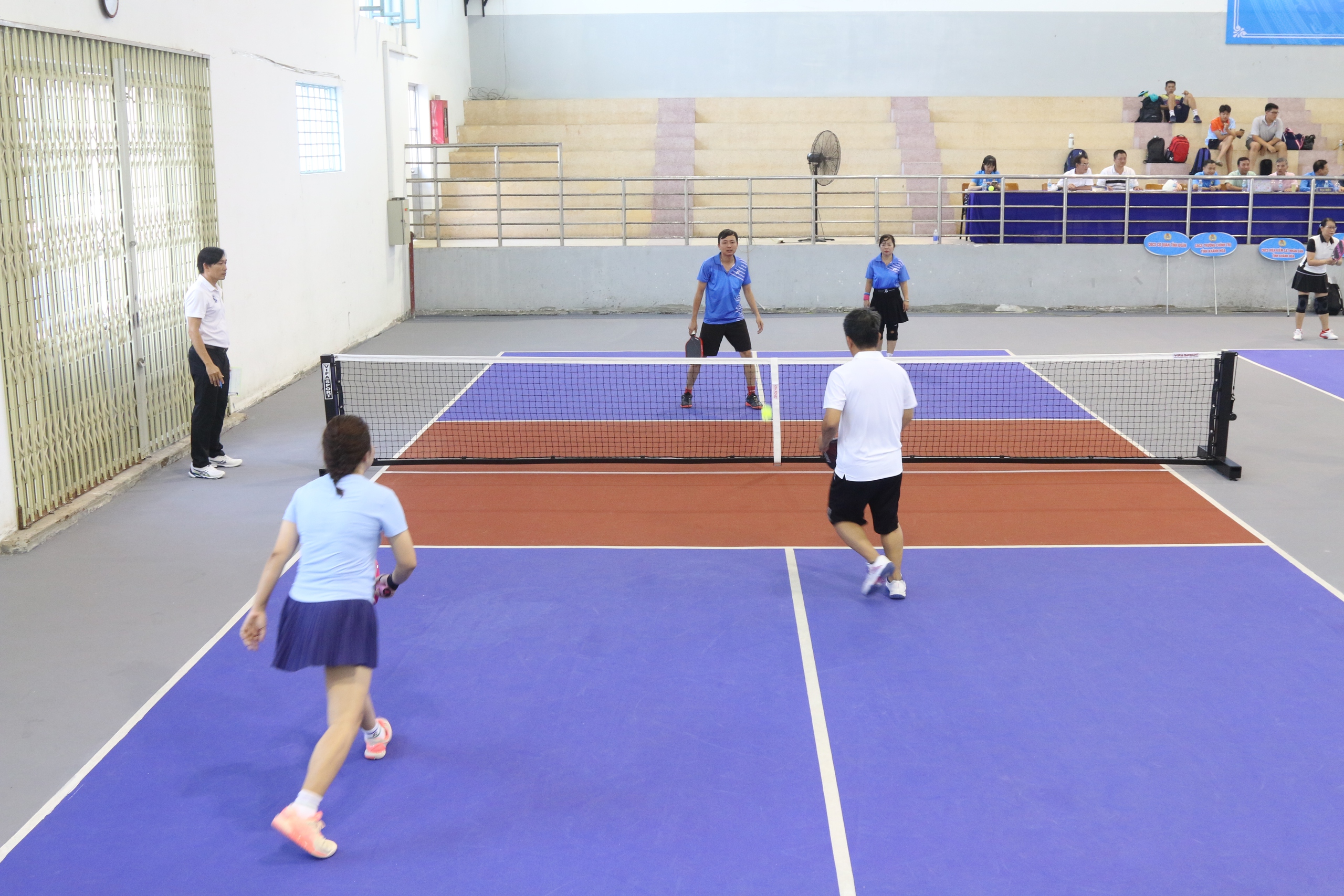 Hơn 100 vận động vi&ecirc;n tham gia giải pickleball C&ocirc;ng đo&agrave;n Khối Đảng v&agrave; Ch&iacute;nh quyền Kh&aacute;nh Ho&agrave;- Ảnh 3.