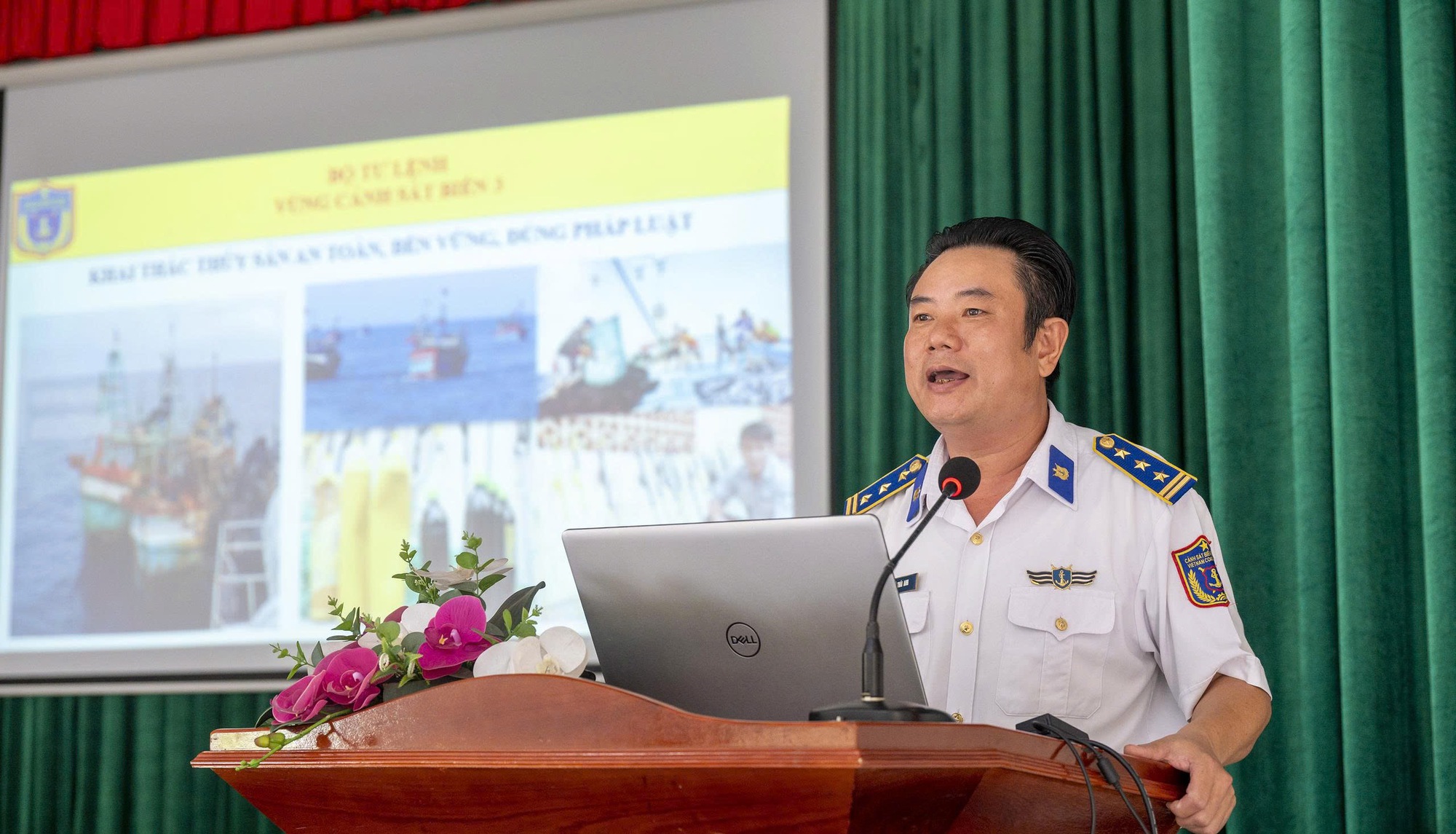 Tiếp sức cho ngư d&acirc;n vươn khơi b&aacute;m biển- Ảnh 2.