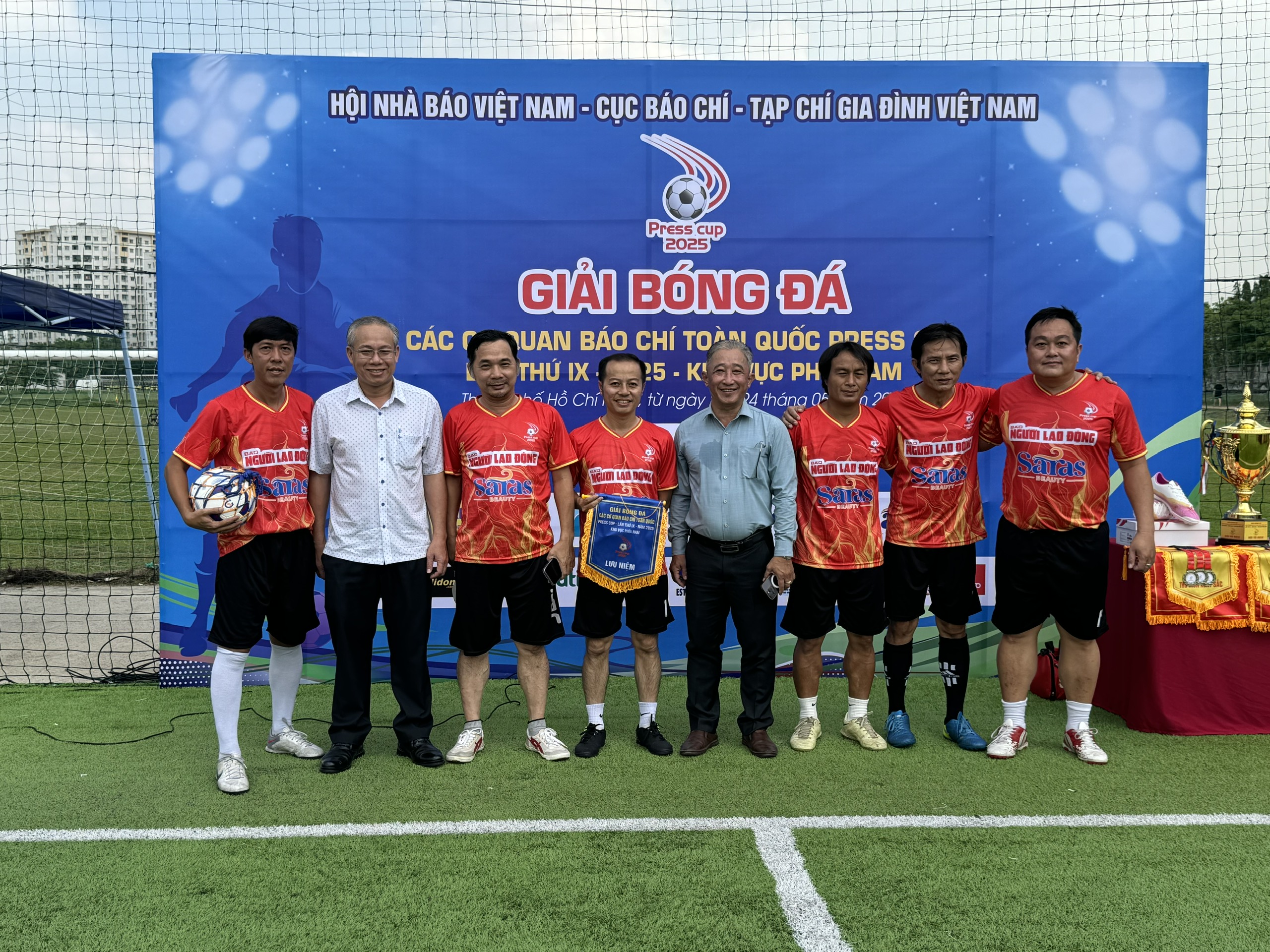 Đội bóng đá Đài Truyền hình TP HCM vô địch Press Cup 2024 khu vực phía Nam - Ảnh 3.