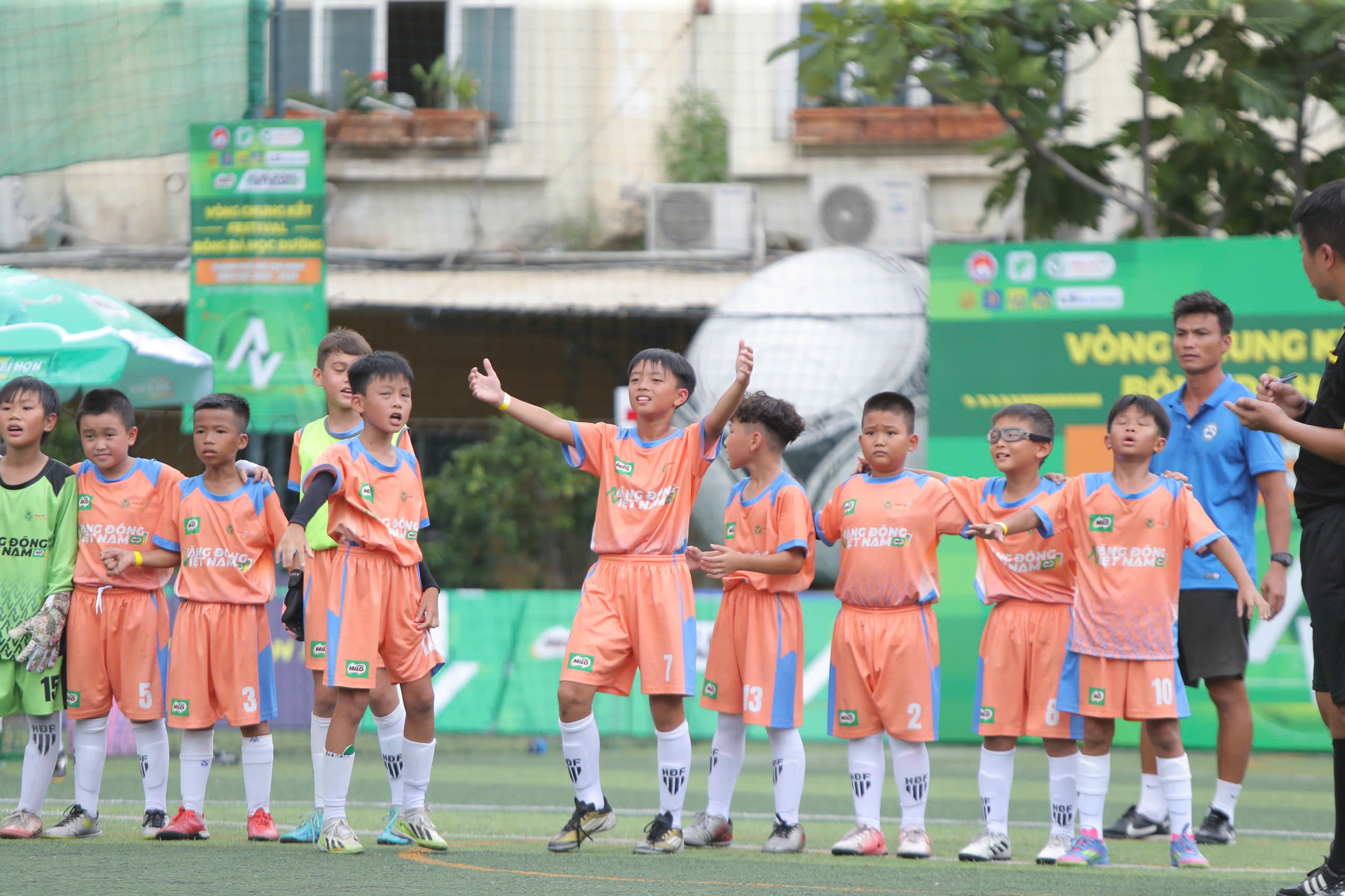 V&ograve;ng chung kết Festival B&oacute;ng đ&aacute; học đường TP HCM 2024 &ndash; 2025 th&agrave;nh c&ocirc;ng rực rỡ - Ảnh 5.