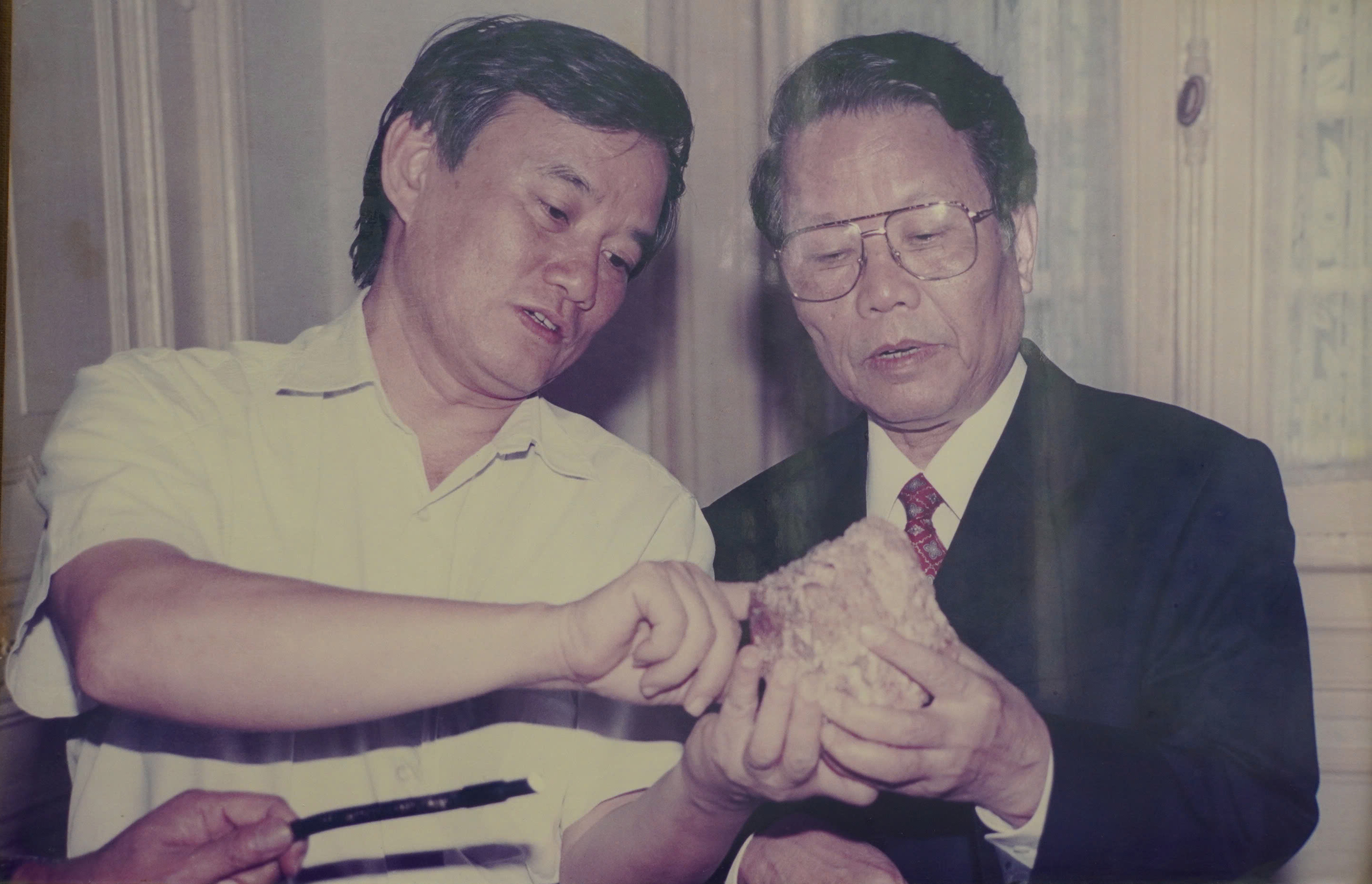 LỄ QUỐC TANG NGUY&Ecirc;N CHỦ TỊCH NƯỚC TRẦN ĐỨC LƯƠNG: Kh&aacute;t khao cống hiến cho đất nước - Ảnh 1.