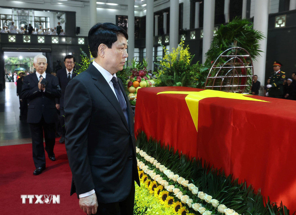 Lễ Quốc tang nguy&ecirc;n Chủ tịch nước Trần Đức Lương- Ảnh 6.