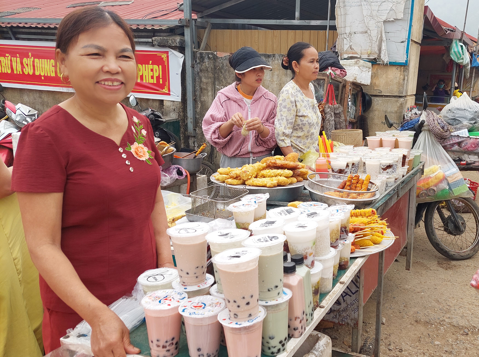 Độc đáo chợ phiên Phố Đoàn - Ảnh 7.