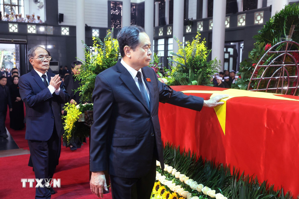 Lễ Quốc tang nguy&ecirc;n Chủ tịch nước Trần Đức Lương- Ảnh 10.
