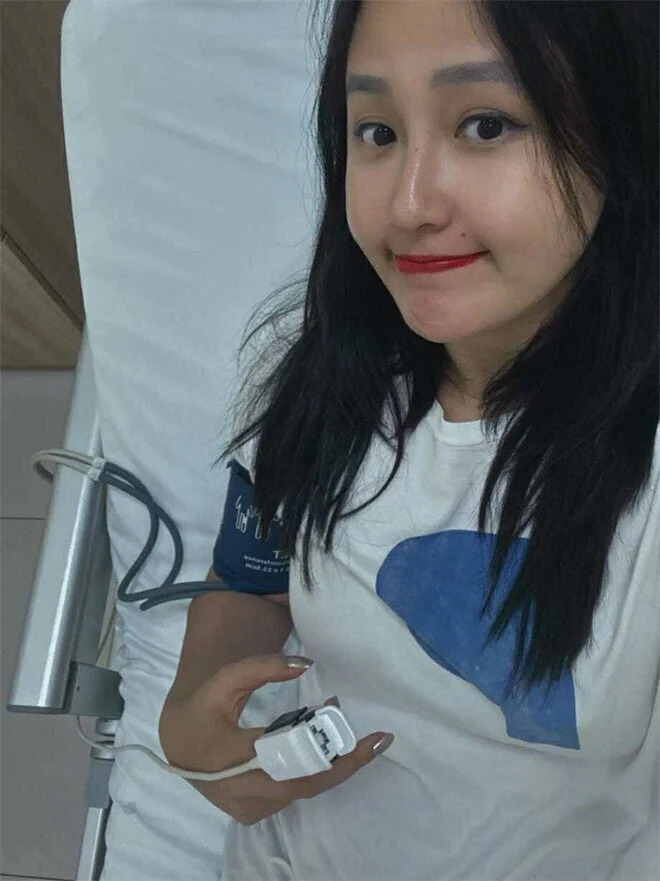 Hoa hậu Mai Phương Th&uacute;y b&aacute;o b&igrave;nh an- Ảnh 1.