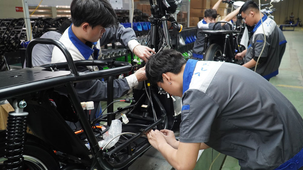 TP HCM chuyển đổi 400.000 xe máy chạy dịch vụ - Ảnh 1.