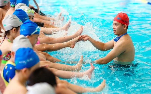 Ba anh em ruột bị đuối nước ở biển Vũng Ch&ugrave;a - Ảnh 2.