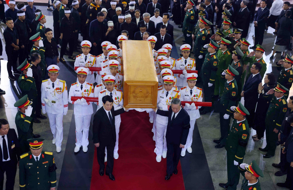 Funeral service held for former State President Tran Duc Luong- Ảnh 11.