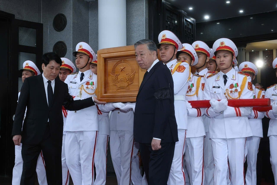 Funeral service held for former State President Tran Duc Luong- Ảnh 12.