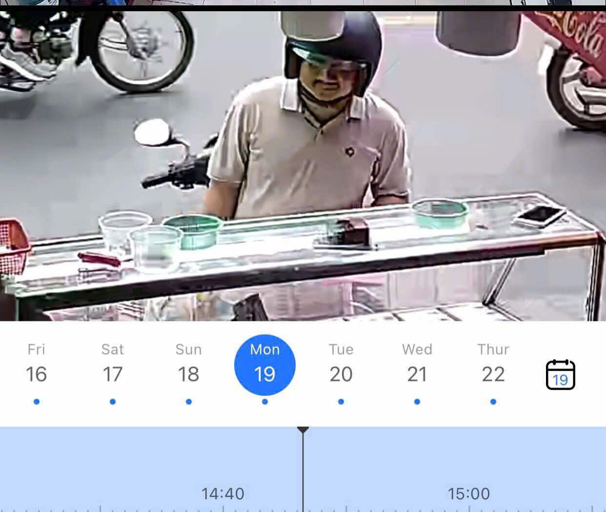 Người đàn ông gây "đau khổ" cho nhiều đại lý vé số ở TP HCM- Ảnh 3.