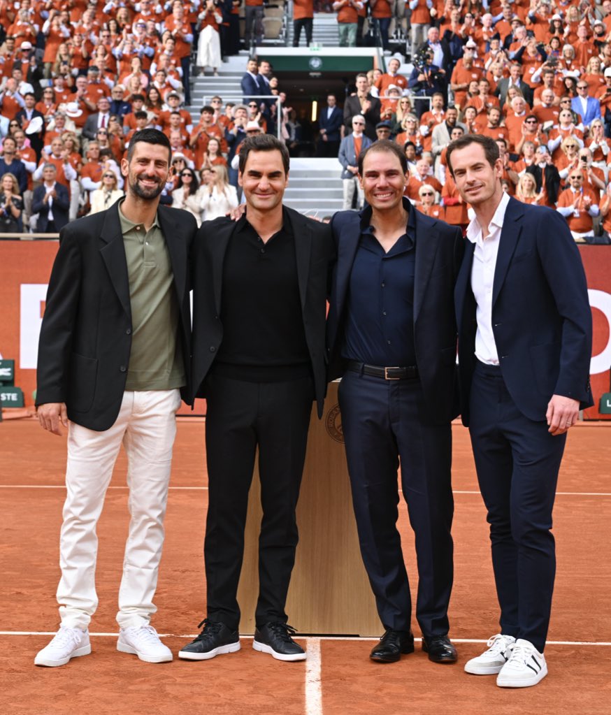 Nadal v&agrave; dấu ch&acirc;n vĩnh cửu ở Roland Garros - Ảnh 2.