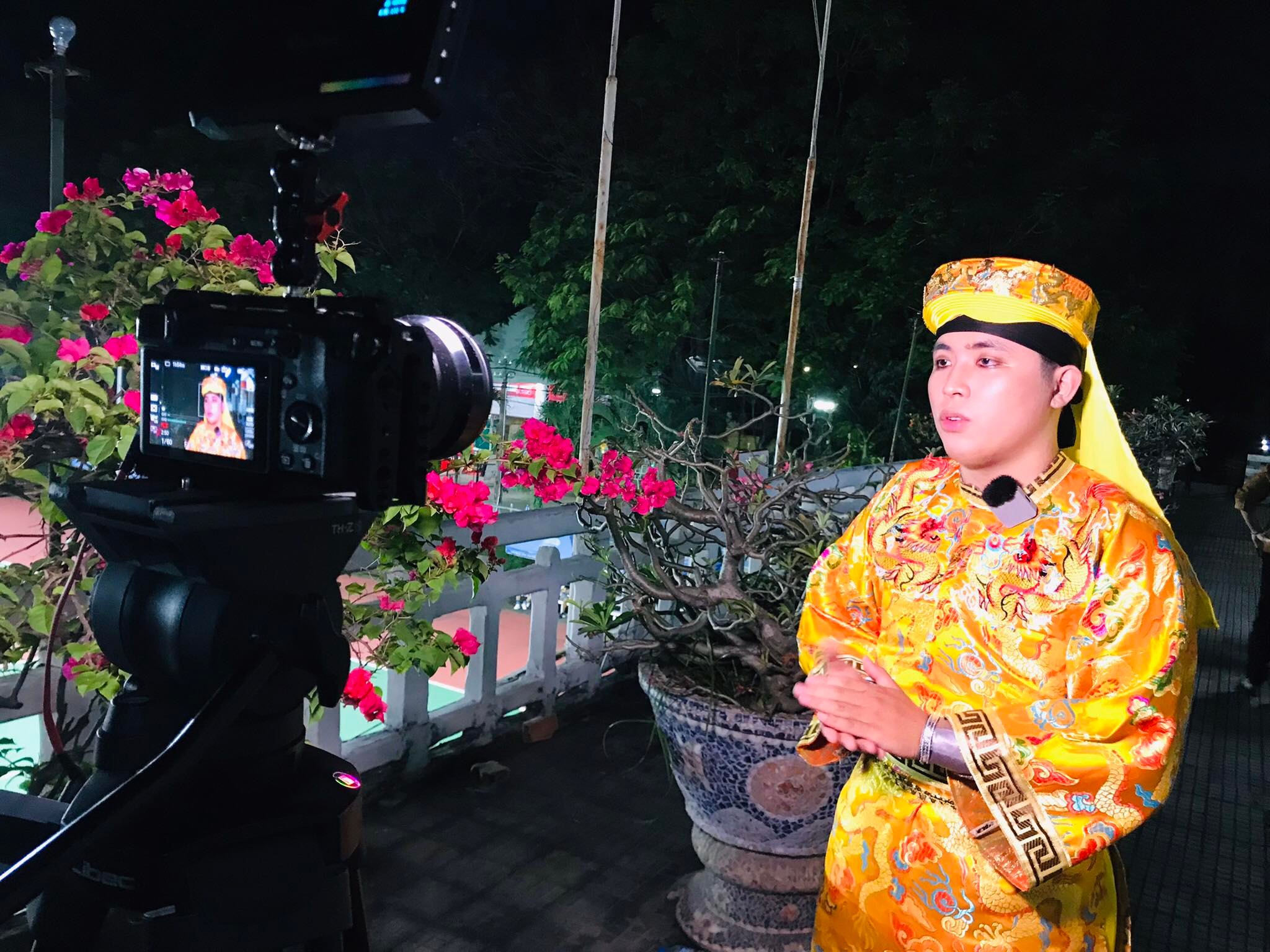 Ca sĩ Văn Hậu : Từ vai "Tự Đức" đến ca kh&uacute;c "H&atilde;y l&agrave; chiến binh"   - Ảnh 4.