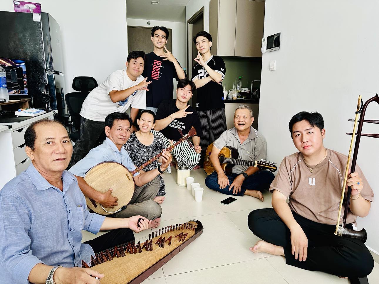 Ca sĩ Văn Hậu : Từ vai "Tự Đức" đến ca kh&uacute;c "H&atilde;y l&agrave; chiến binh"   - Ảnh 5.