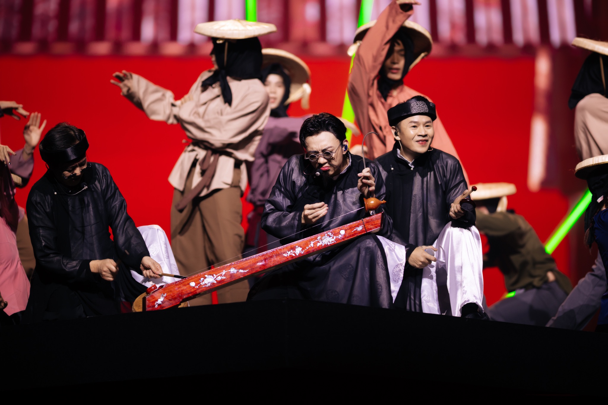 Live concert của SOOBIN: chỉ một chữ "đỉnh"
- Ảnh 4.