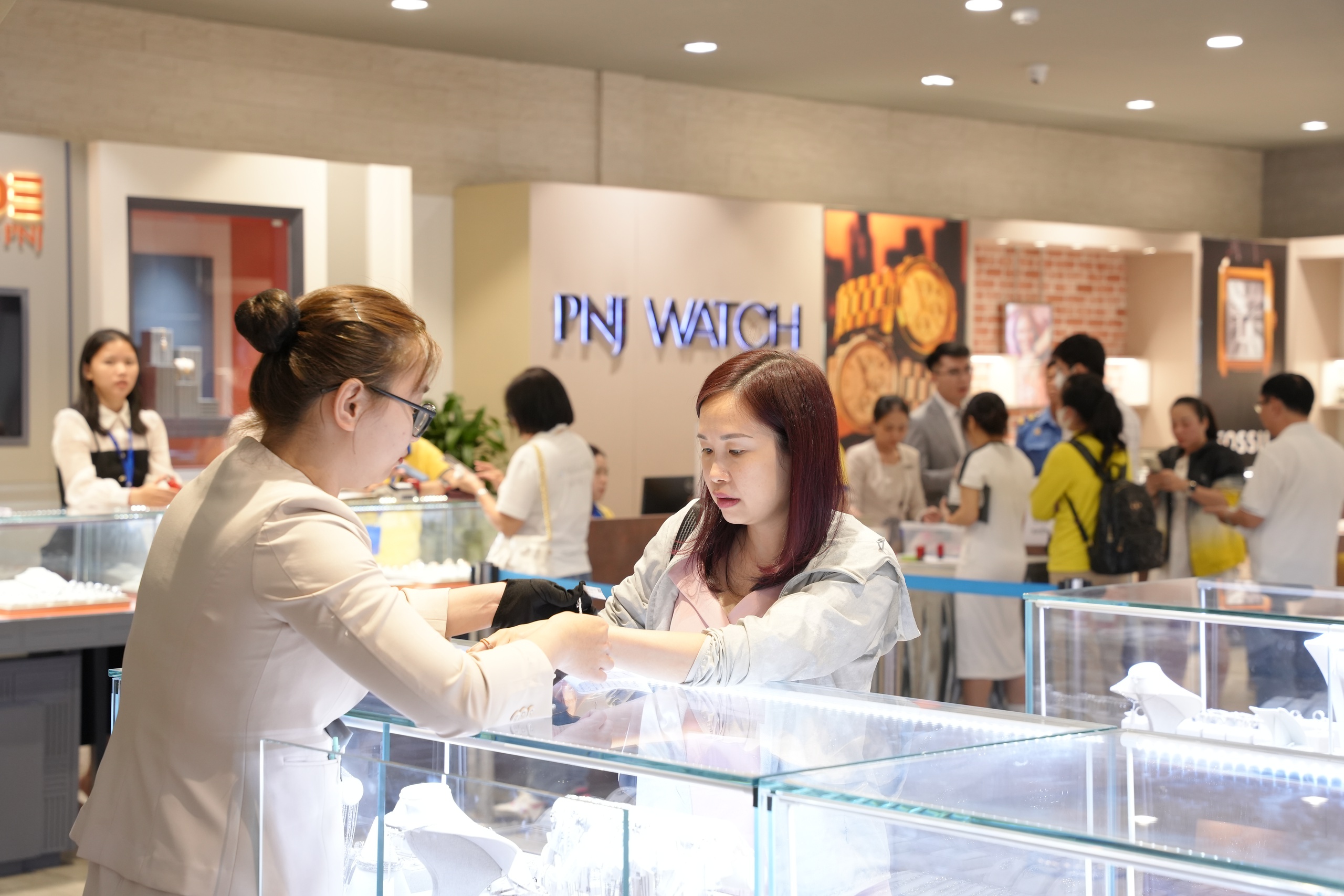 "Nữ tướng" PNJ: Kinh doanh dễ th&igrave; ai cũng c&oacute; thể x&acirc;y dựng doanh nghiệp lớn!- Ảnh 33.