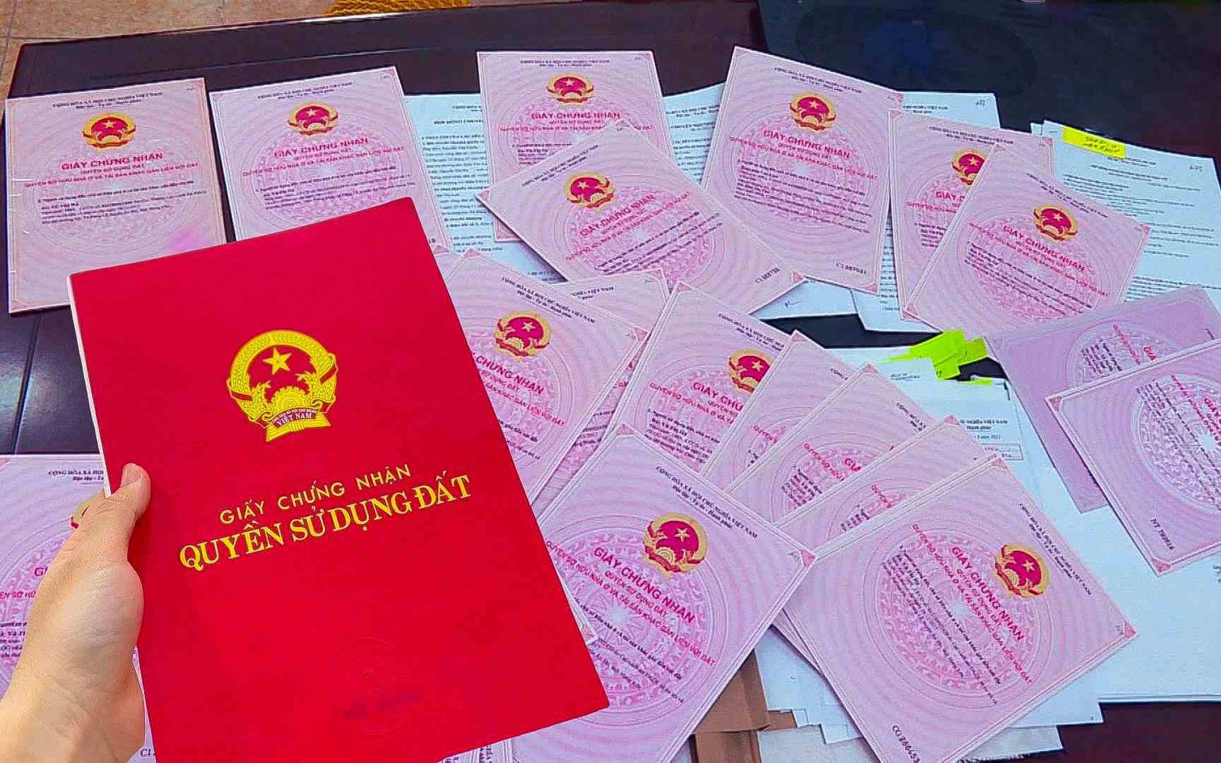 Chặn đầu cơ nhà, đất bằng thuế - Ảnh 1.