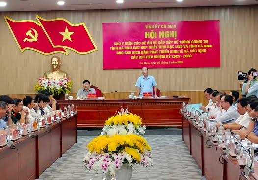 Giải ph&oacute;ng mặt bằng cao tốc ở C&agrave; Mau theo lệnh khẩn cấp - Ảnh 1.