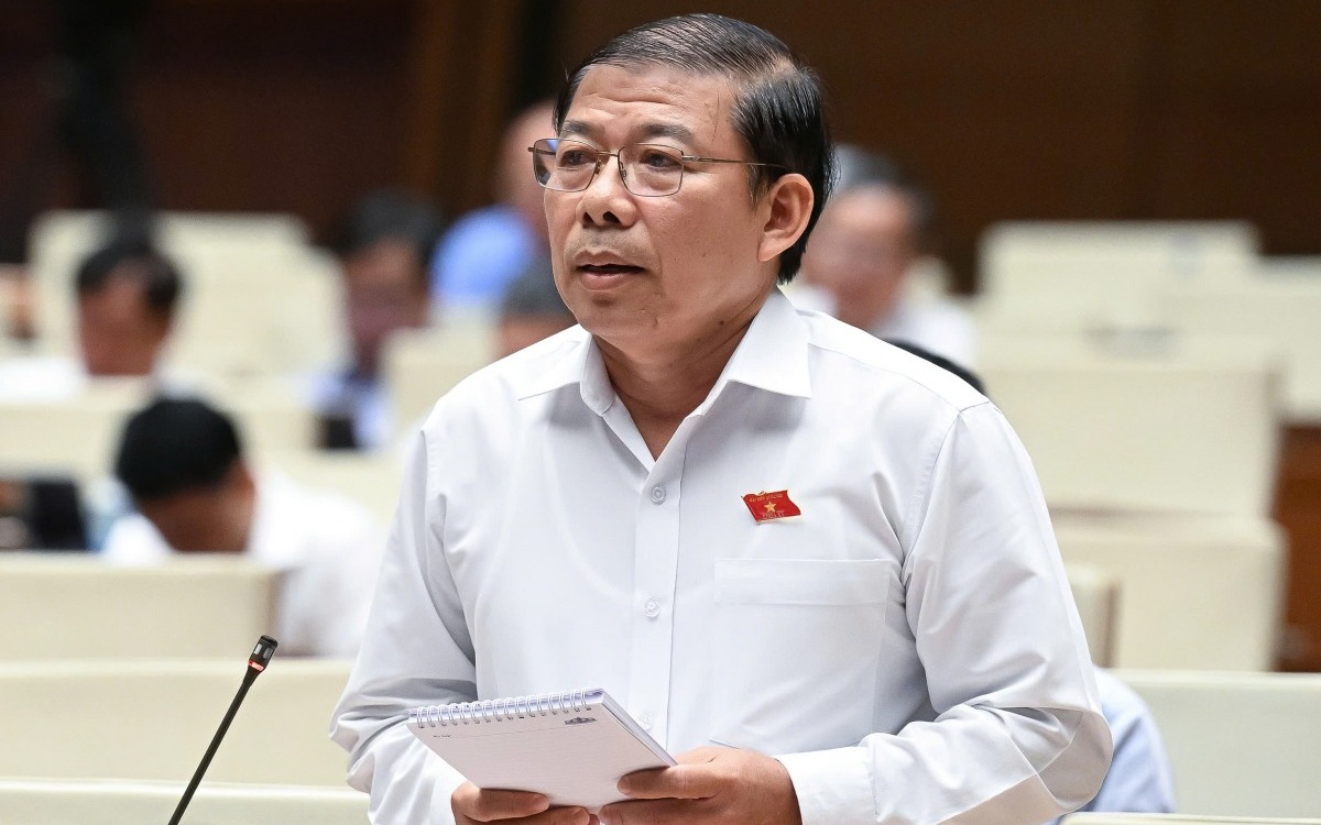 Đề xuất không tử hình tội nhận hối lộ: Đại biểu nhắc việc nhận 42,6 tỉ đồng vụ "chuyến bay giải cứu"
