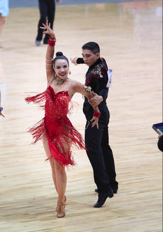  Cặp đ&ocirc;i dancesport Việt Nam v&ocirc; địch thế vận hội trung ni&ecirc;n - Ảnh 3.