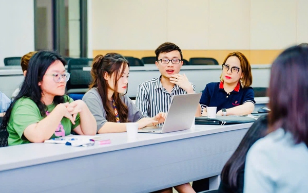 Cảnh báo từ những biểu hiện ngầm ở nơi làm việc