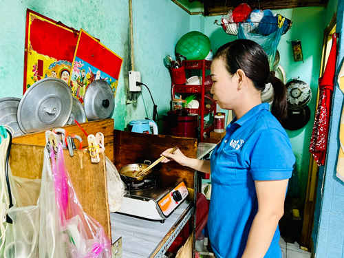 Công nhân "gồng mình" với tiền điện, nước - Ảnh 1.
