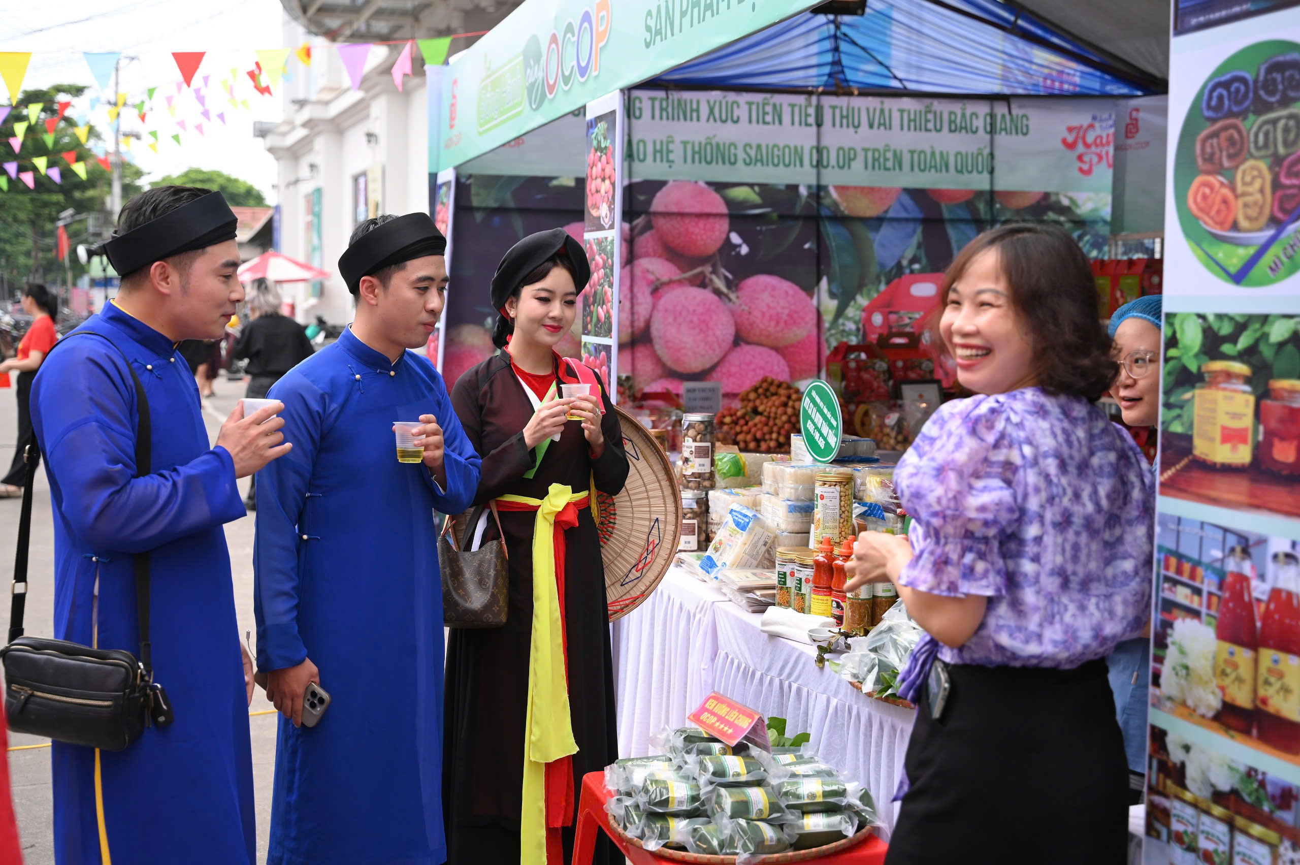 Trái vải Lục Ngạn phủ sóng gần 1.000 siêu thị, cửa hàng… - Ảnh 1.