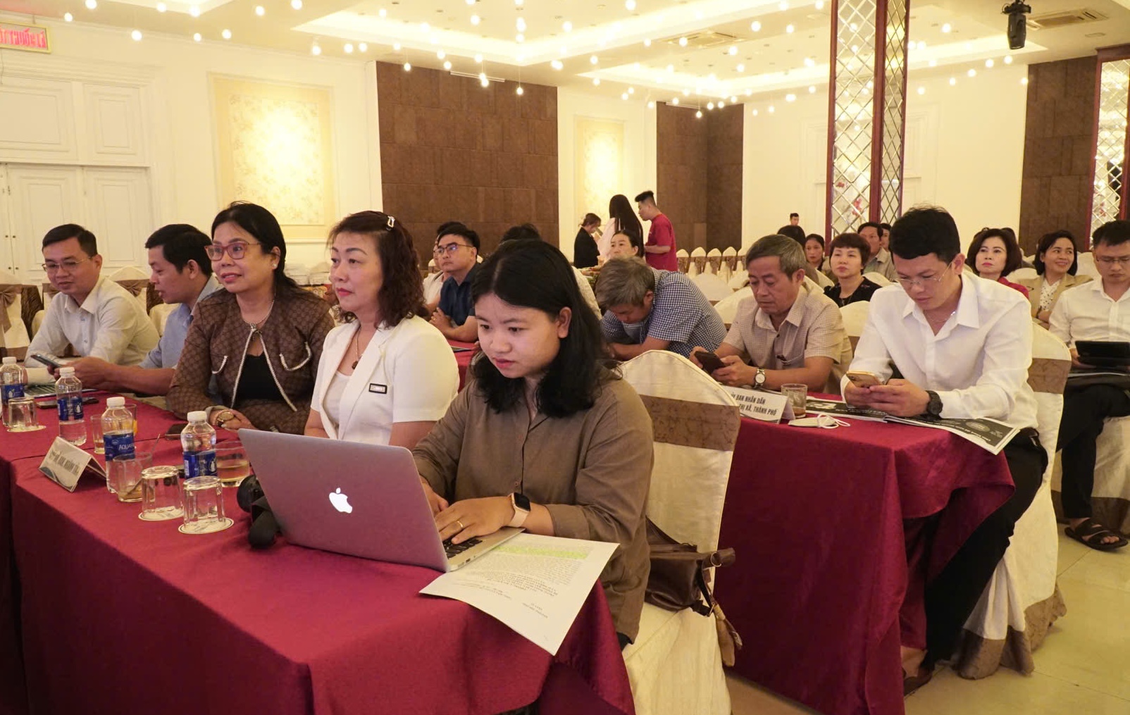 Sở Công Thương Gia Lai giúp doanh nghiệp ứng dụng công nghệ AI để bán hàng- Ảnh 3.