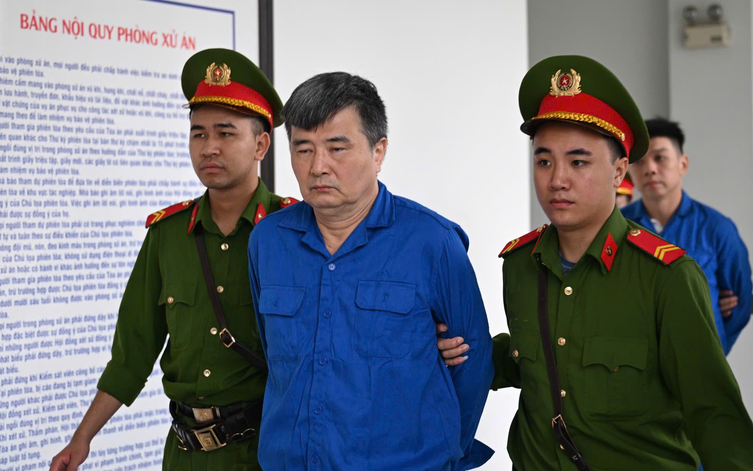 Cựu vụ phó Nguyễn Lộc An lĩnh thêm án 11 năm tù