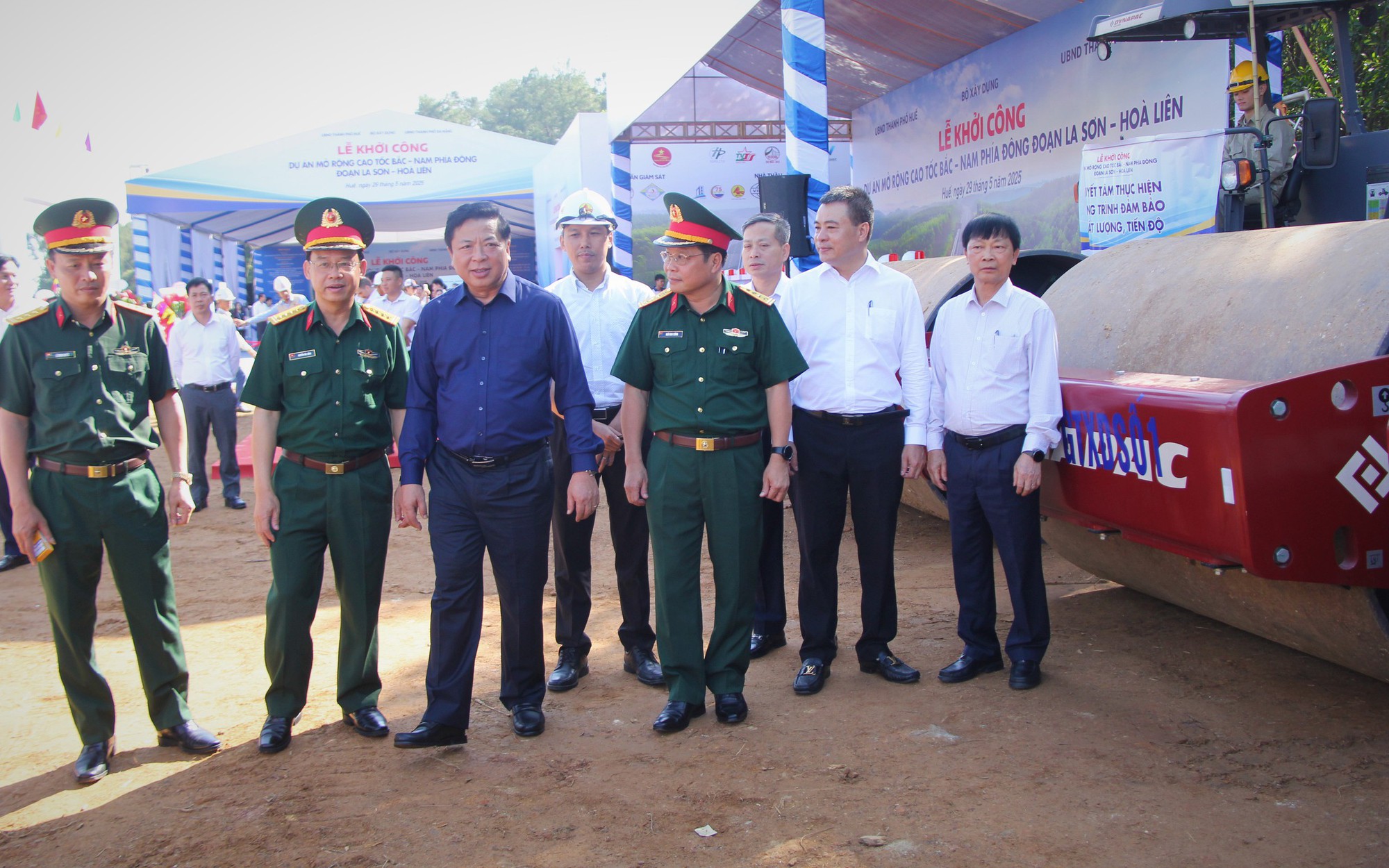 Khởi công dự án mở rộng cao tốc La Sơn – Hòa Liên, tổng vốn đầu tư hơn 3.000 tỉ đồng