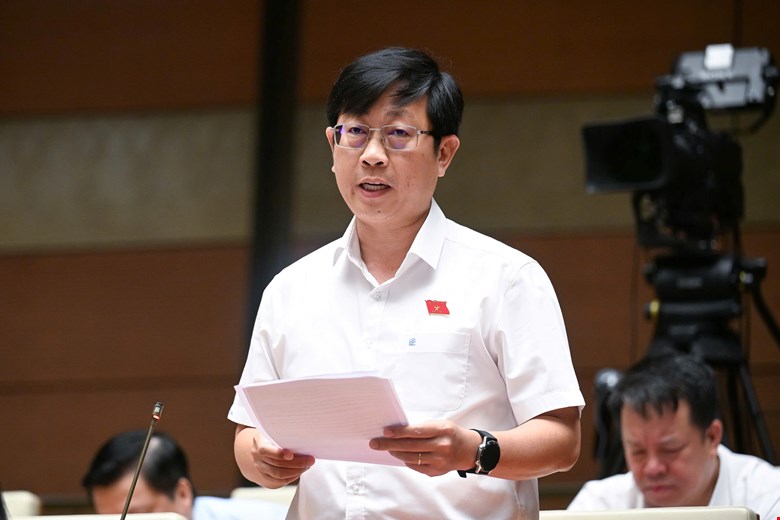 Thống đốc Nguyễn Thị Hồng: Cho vay đặc biệt l&atilde;i 0% khi ng&acirc;n h&agrave;ng bị r&uacute;t tiền h&agrave;ng loạt- Ảnh 1.