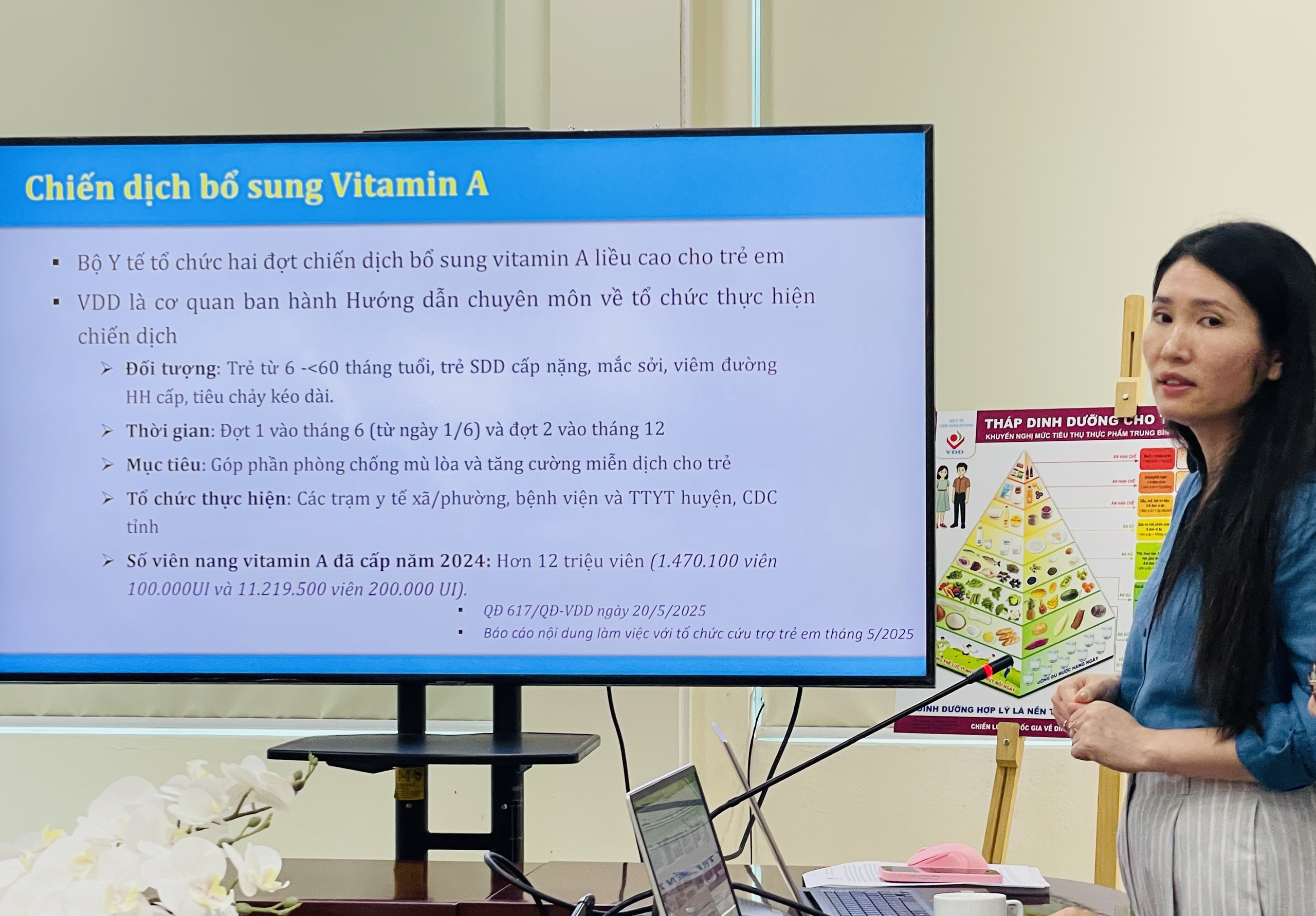 V&igrave; sao trẻ 6 đến 60 th&aacute;ng tuổi nhất định phải uống vitamin A?- Ảnh 2.