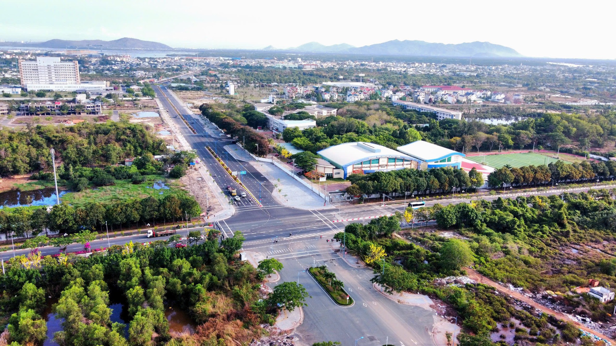 Hàng tỉ USD "rót" vào tỉnh Bà Rịa - Vũng Tàu- Ảnh 2.