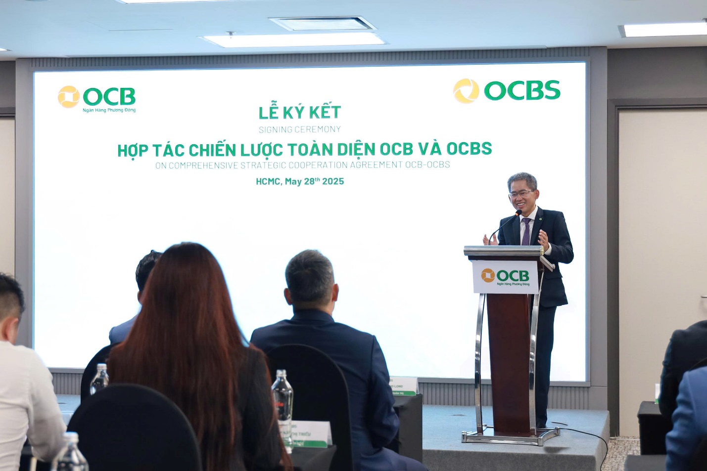 OCB ký kết hợp tác chiến lược toàn diện cùng công ty chứng khoán OCBS- Ảnh 2.