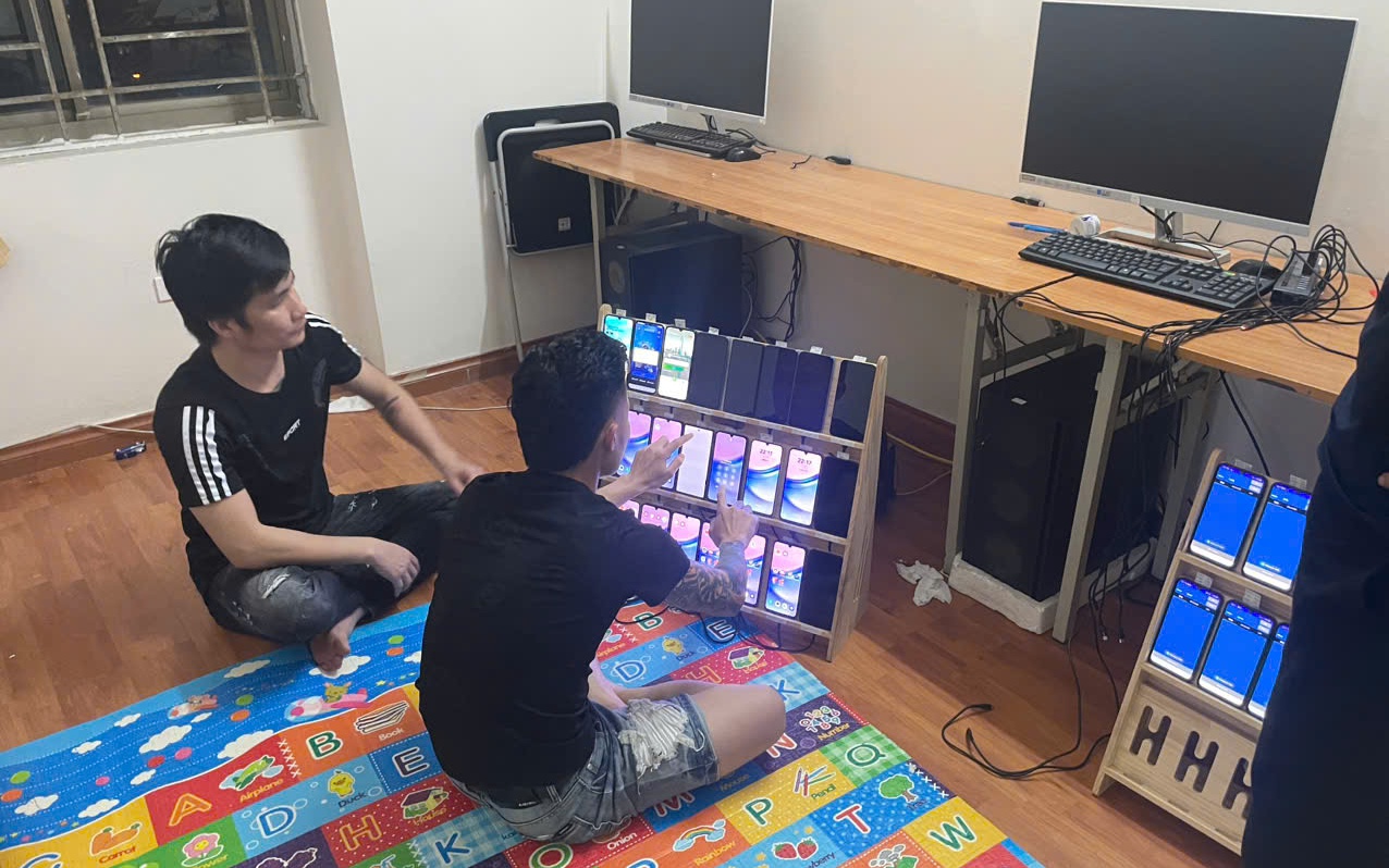 Đường dây đánh bạc 1.000 tỉ đồng, dùng AI để "qua mặt" sinh trắc học ngân hàng