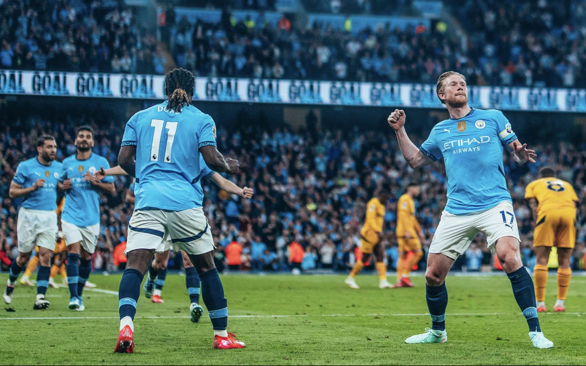 Man City thắng 5 trận liên tiếp, CĐV tiếc nuối khi sắp mất De Bruyne