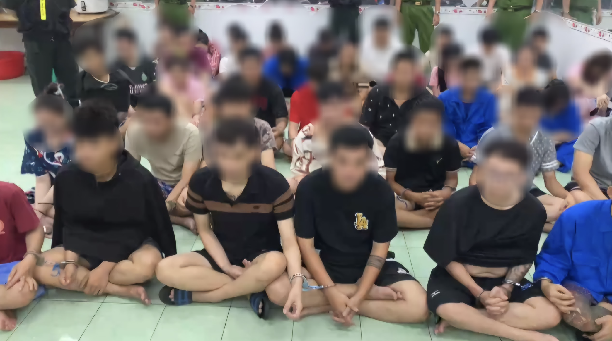 Nhiều "ông trùm" lộ diện trong chuyên án 4 tiếp viên hàng không xách ma túy- Ảnh 1.