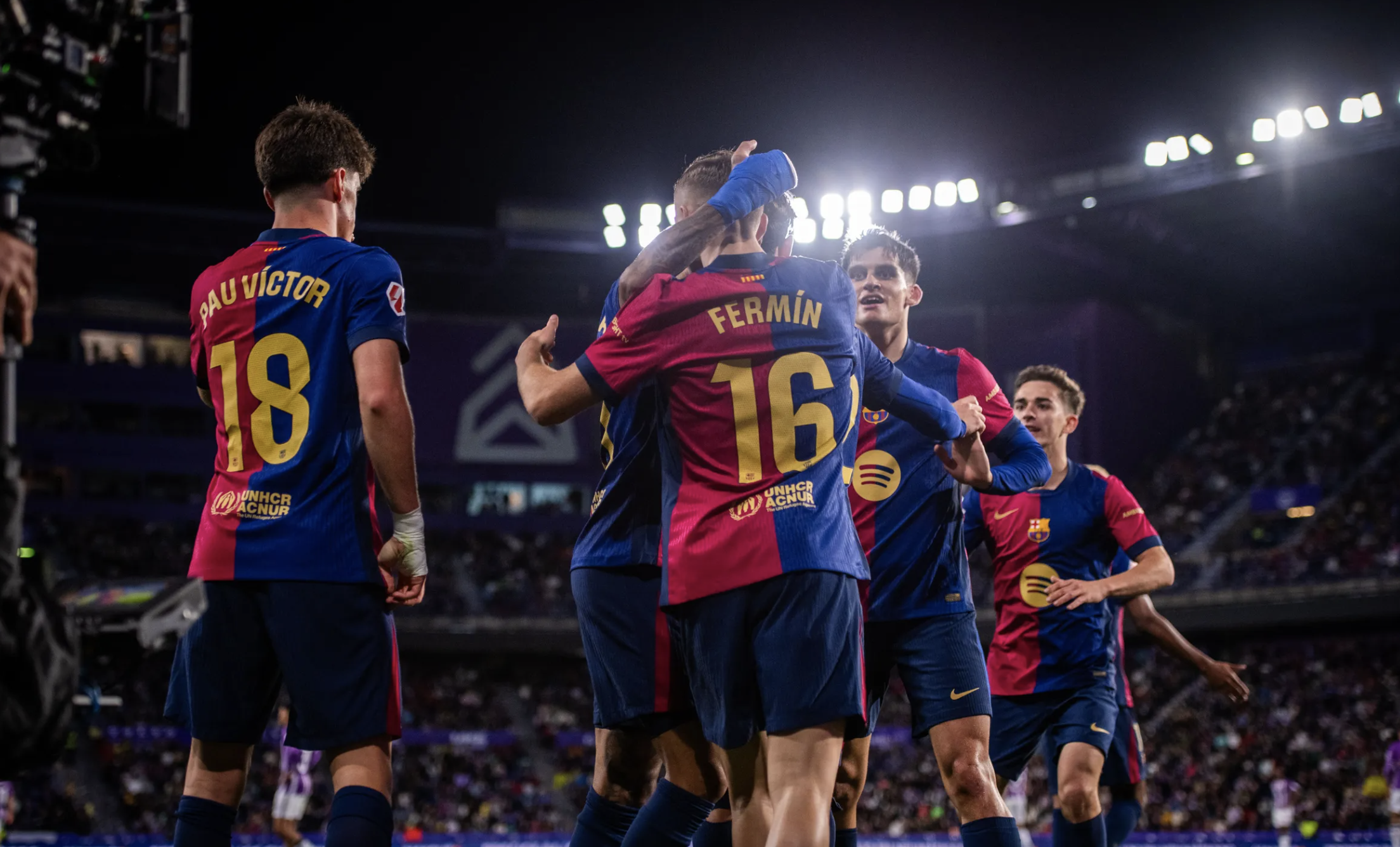 Ngược d&ograve;ng chật vật hạ Valladolid, Barcelona chờ chung kết sớm ở El Clasico- Ảnh 7.