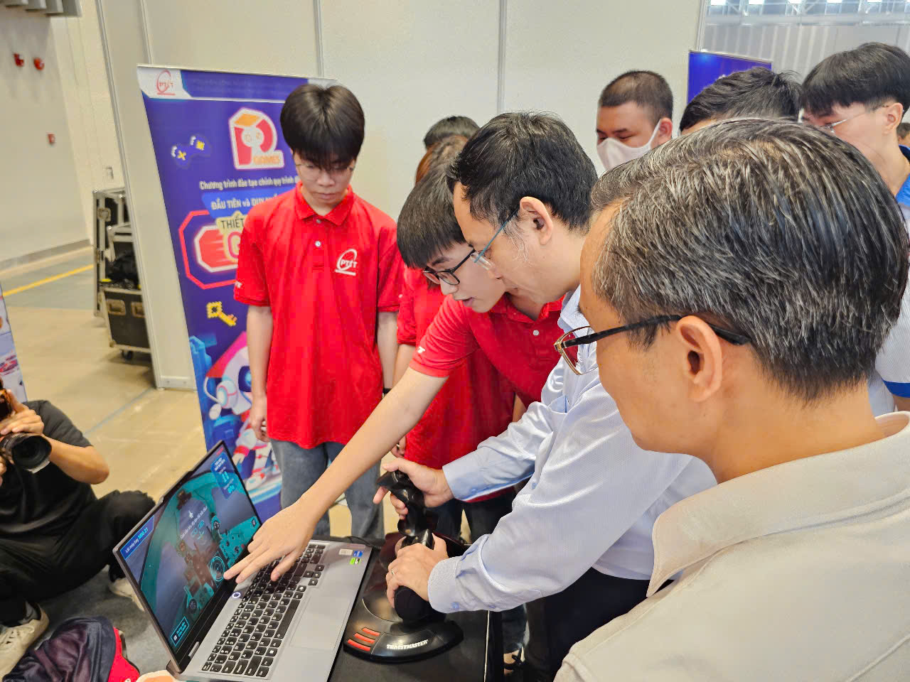 Sẵn sàng vốn ưu đãi cho hạ tầng, công nghệ - Ảnh 1.