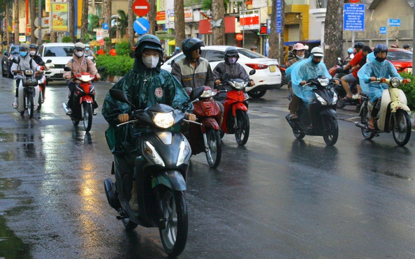Thời tiết TP HCM hôm nay, 30-5: Ngày nắng gián đoạn, chiều tối có mưa