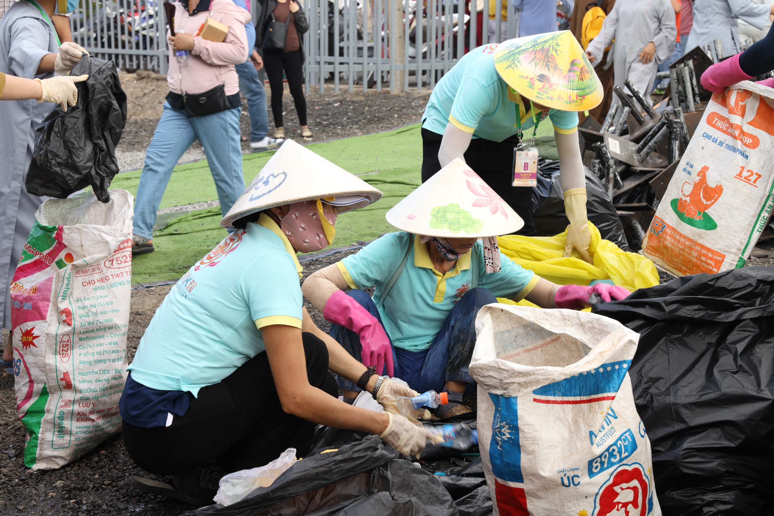 Chi&ecirc;m b&aacute;i X&aacute; lợi Đức Phật ở TP HCM: Những h&igrave;nh ảnh ấn tượng vừa được ghi nhận- Ảnh 11.