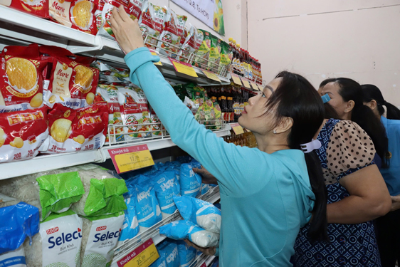 Nhiều hoạt động hỗ trợ đo&agrave;n vi&ecirc;n - lao động - Ảnh 1.