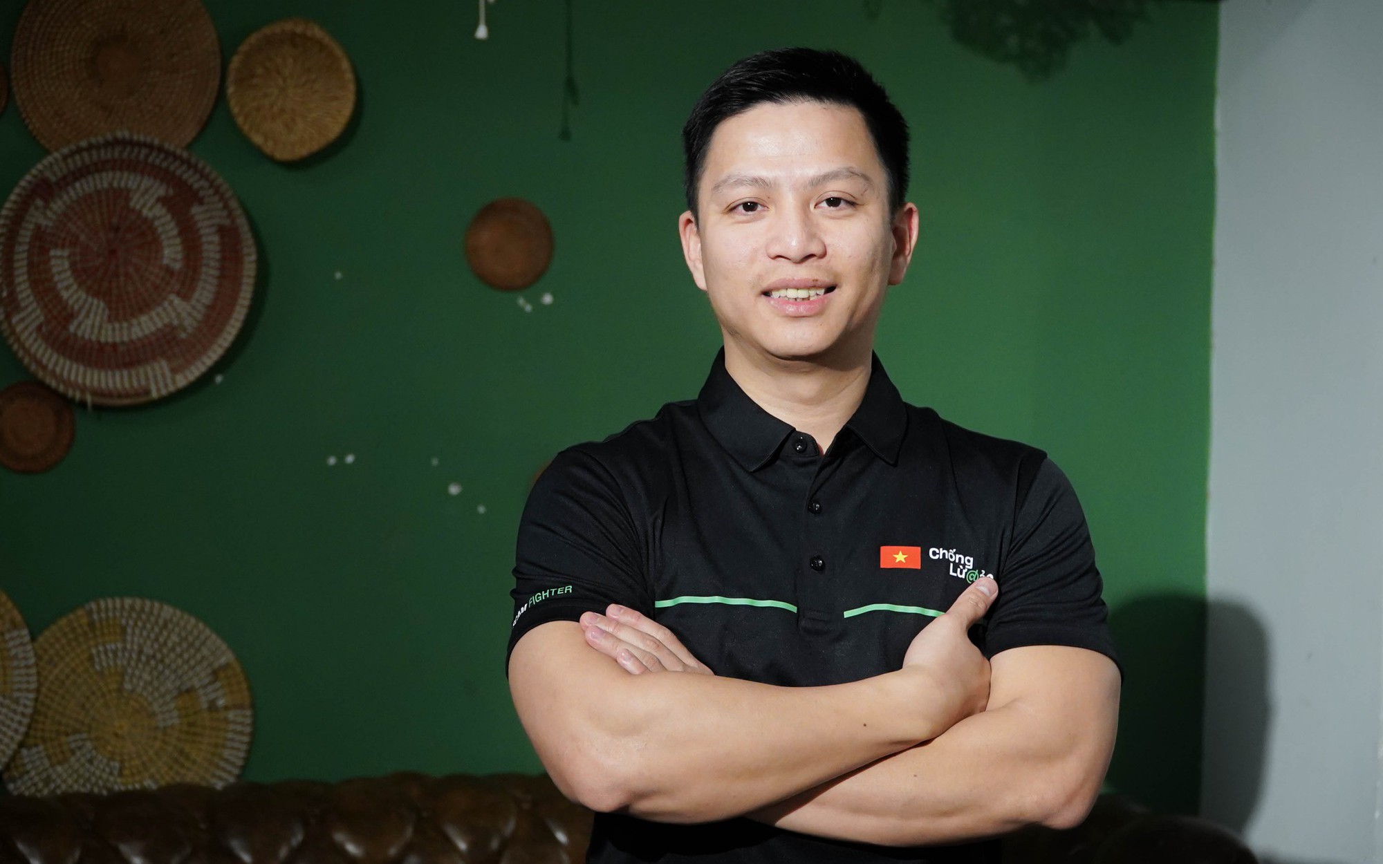 Một phút mất cảnh giác, hàng tỉ đồng "ra đi"