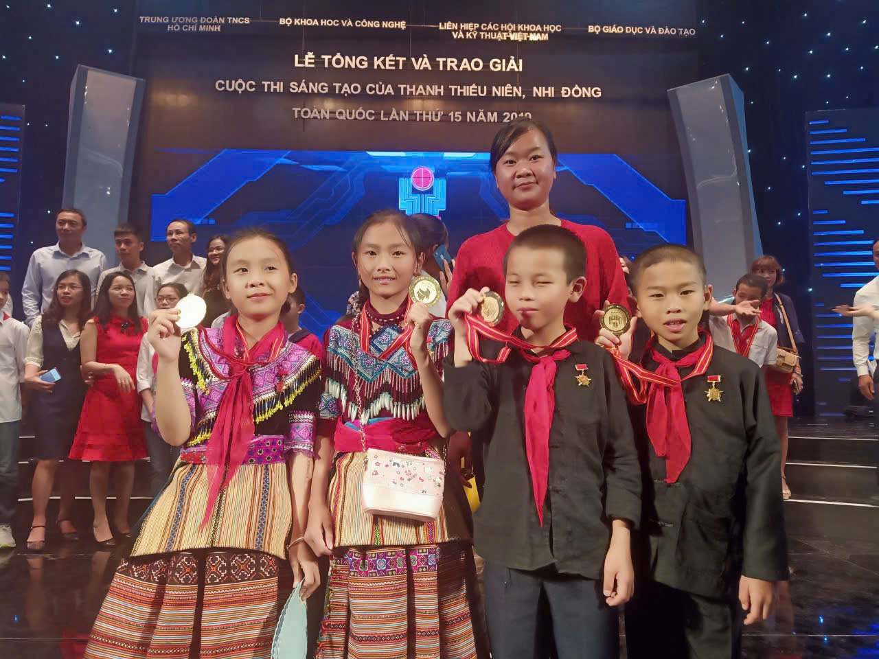 Gieo mầm tài năng nơi cao nguyên đá - Ảnh 1.
