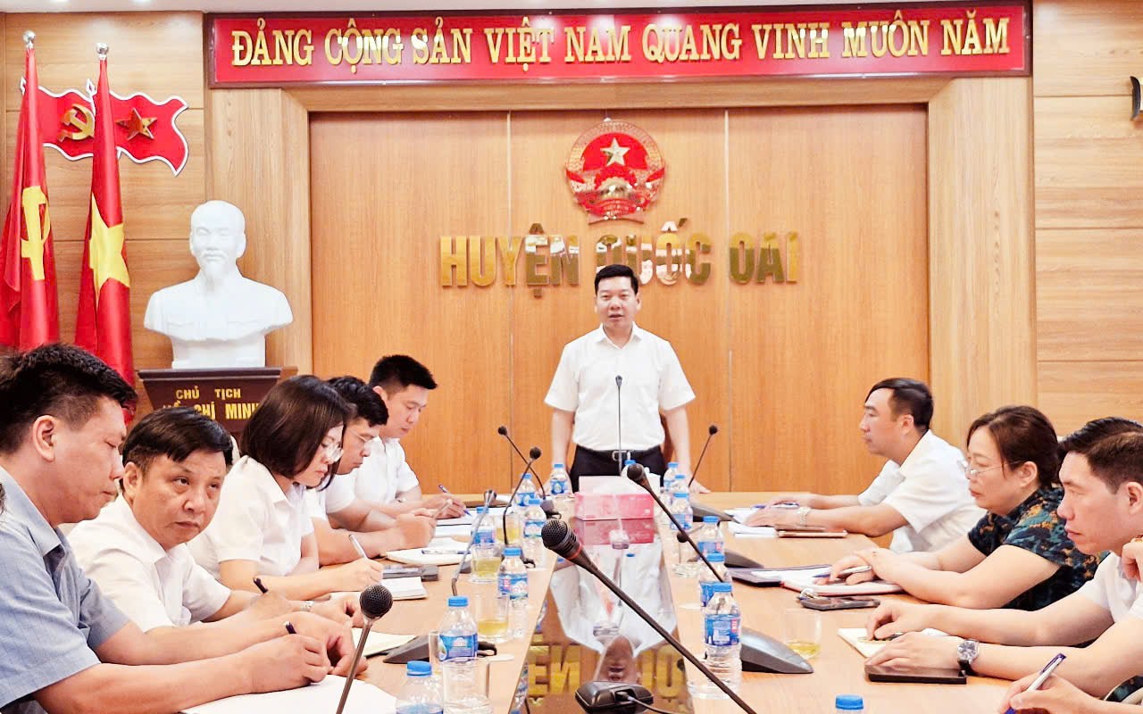 Tạm dừng công tác nhiều chủ tịch UBND xã