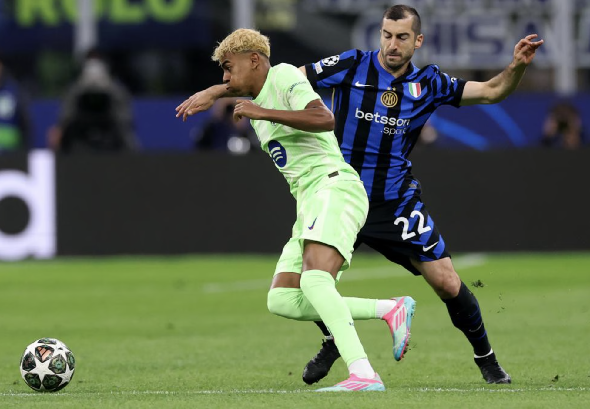 Barcelona thua trận cầu 7 bàn, Inter Milan vào chung kết Champions League- Ảnh 7.